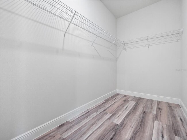 Building Photo - 560 Marion Oaks Golf Way