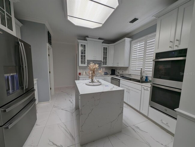 Building Photo - 5227 NW 50th Terrace