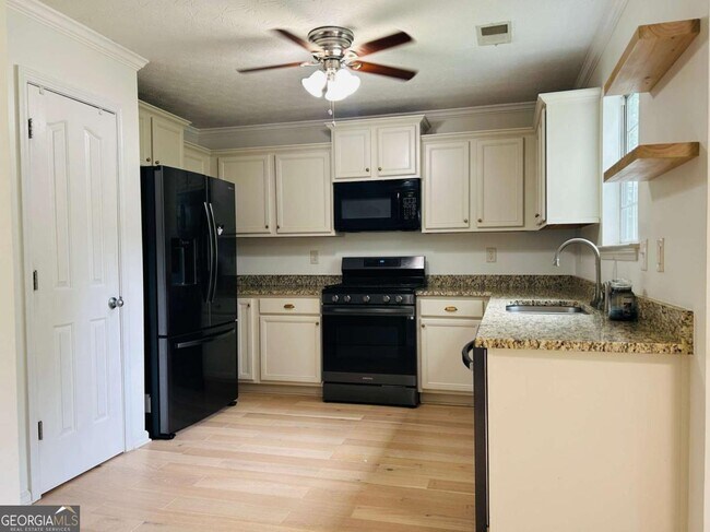 Building Photo - 5 Stony Oak Dr