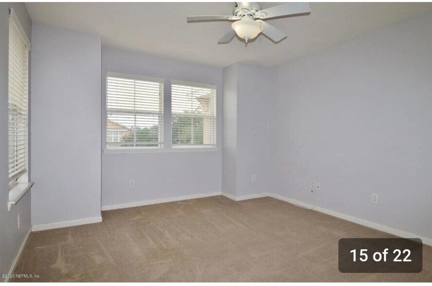 Building Photo - 2369 Sunset Bluff Dr