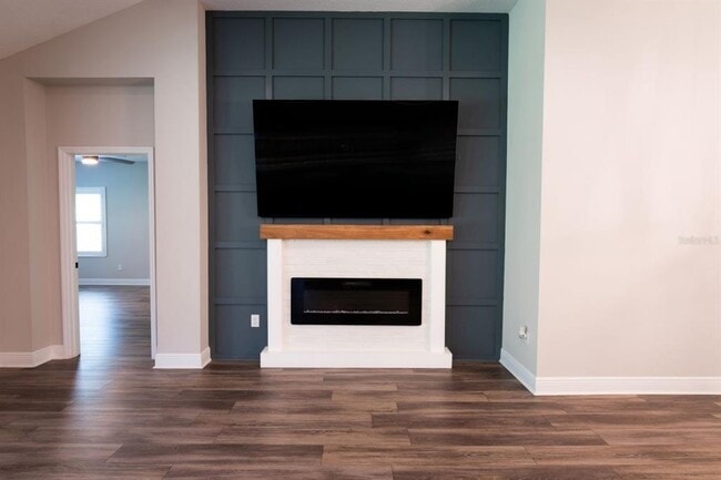 Building Photo - 13235 Wildflower Meadow Dr