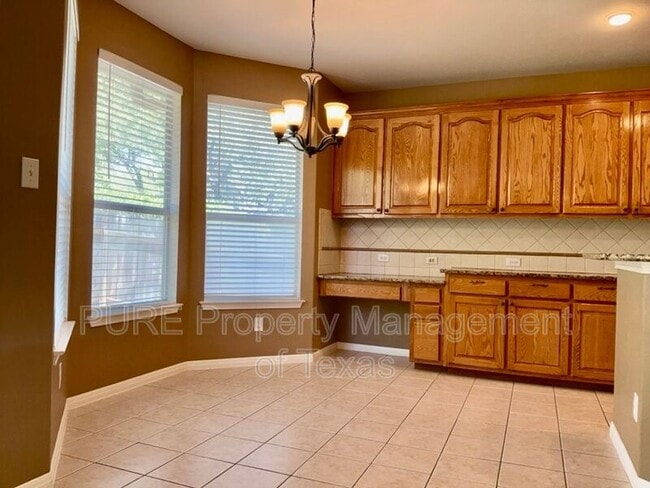 Building Photo - 2518 Vestavia Ridge Ln