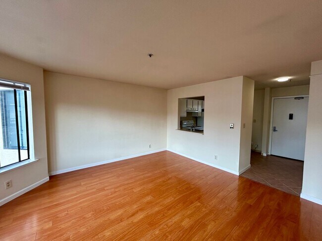Building Photo - 3514 25th St