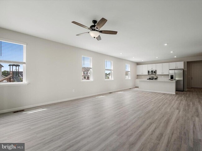 Building Photo - 107 Poe Dr
