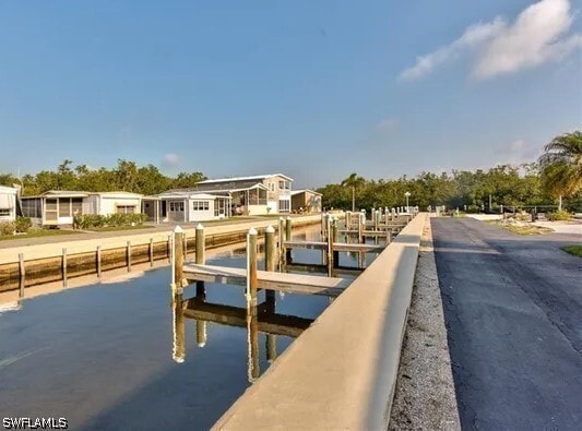 Building Photo - 777 Walkerbilt Rd