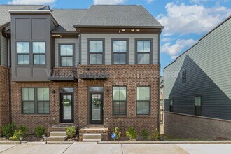 Building Photo - 4742 Chastain Ave