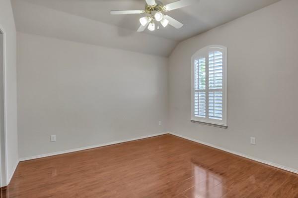 Building Photo - 1538 Cliff Creek Dr