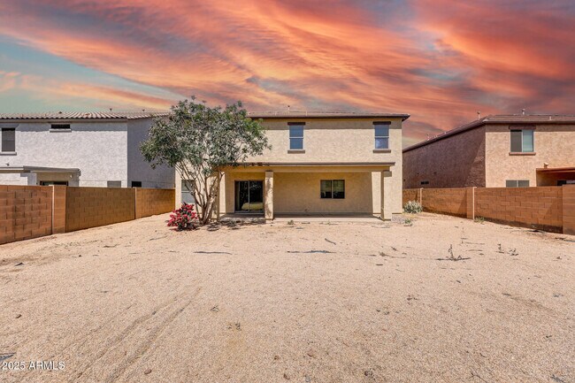 Building Photo - 9423 W Monte Vista Rd