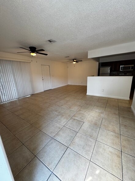 Building Photo - 5959 Caribbean Blvd