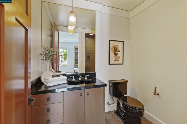 Building Photo - 1754 Reliez Valley Rd