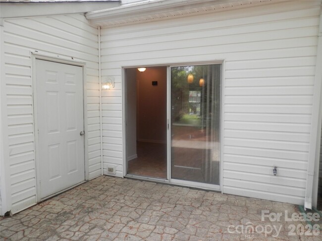 Building Photo - 12732 Spirit Bound Way