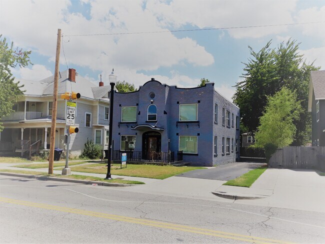 Building Photo - 1308 NW 16th St