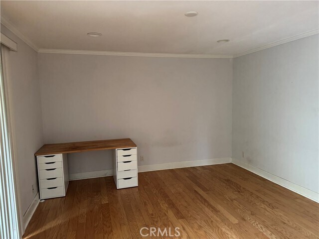 Building Photo - 8515 Villa La Jolla Dr