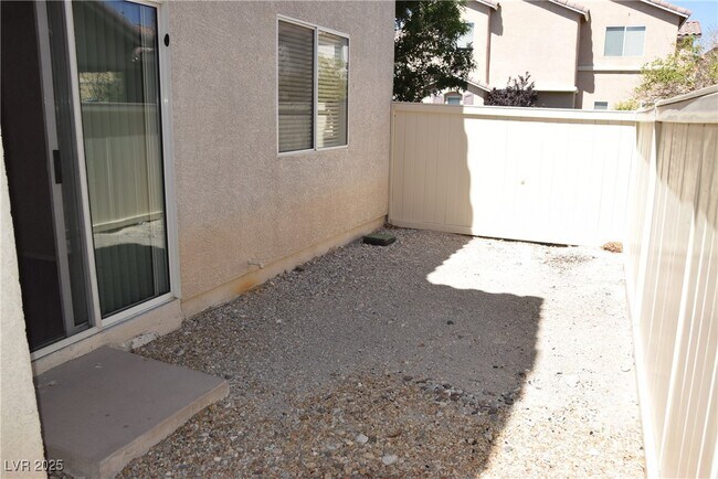 Building Photo - 8148 Finch Feather St