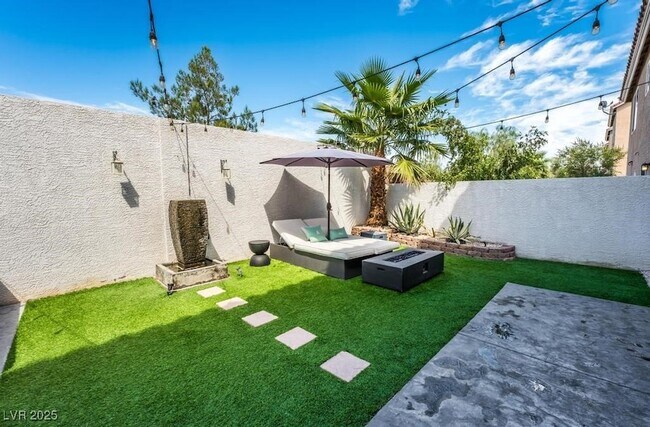 Building Photo - 6822 Cavatina Ave