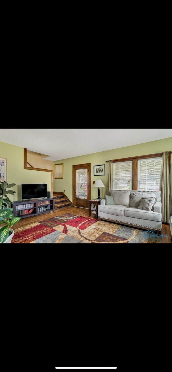 Building Photo - 5857 Atwell Rd