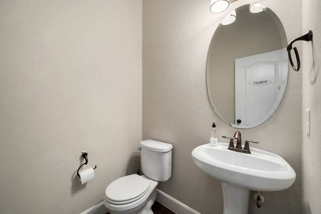 Building Photo - 8507 Sedona Run Dr