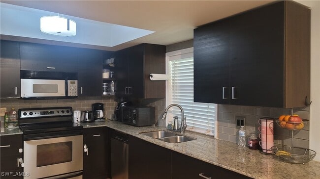 Building Photo - 2172 45th St SW