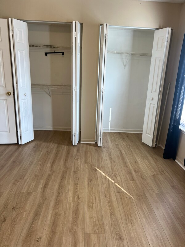 Building Photo - 743 Coventry Ln