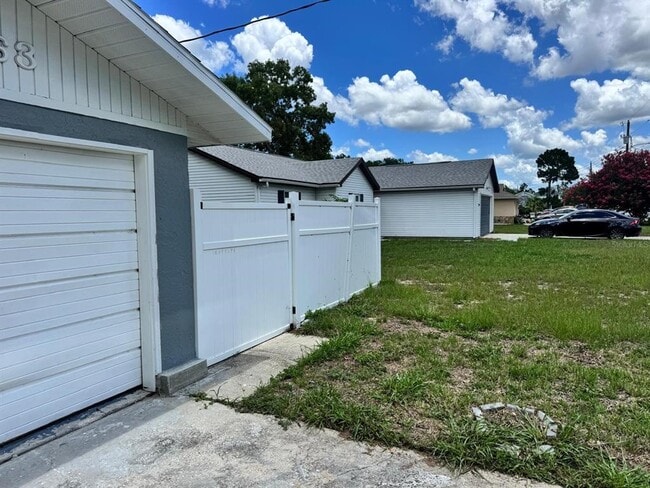 Primary Photo - 11063 Auburndale St