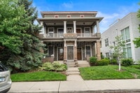 Building Photo - 920 Broadway St