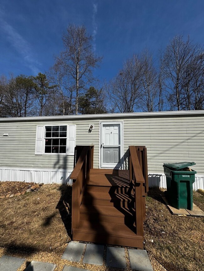 Building Photo - 7804 Stanley Rd