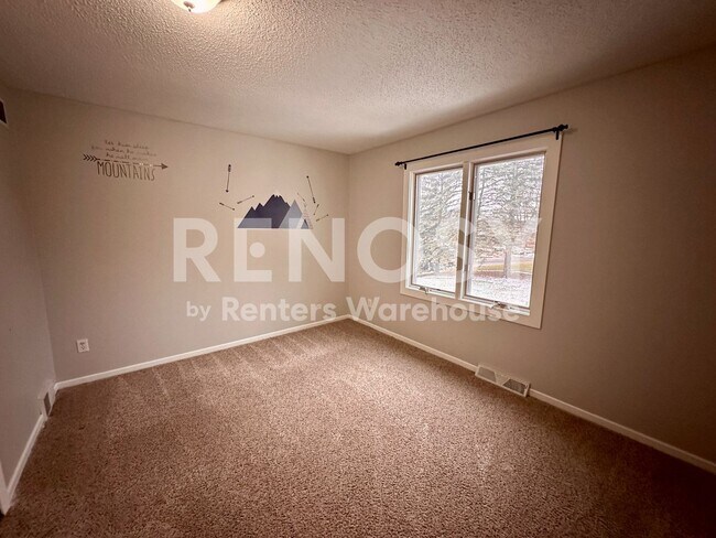 Building Photo - 13808 Frontier Ln