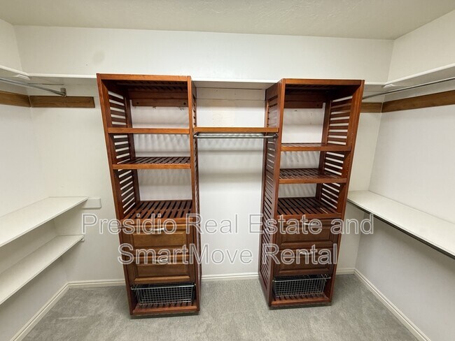 Building Photo - 3408 S Huntington Dr