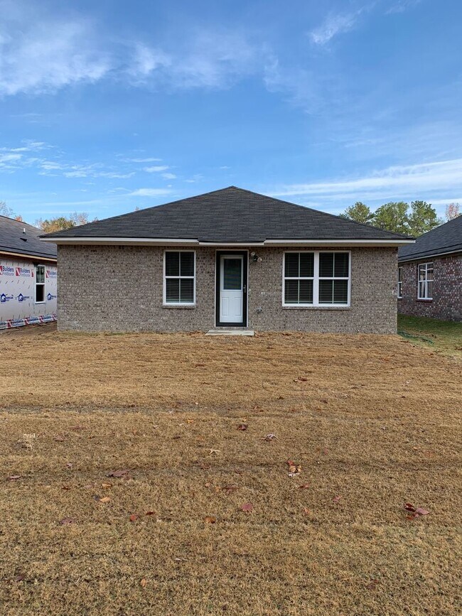 Building Photo - 2158 Kilpatrick LN