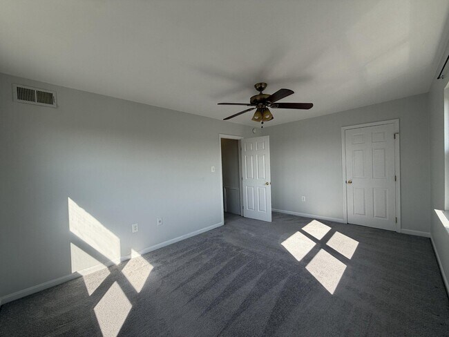 Building Photo - 430 N Armistead St