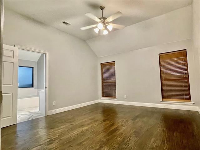 Building Photo - 10264 Fireside Ln