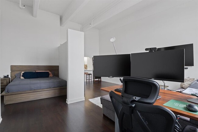 Building Photo - 1500 Hudson St