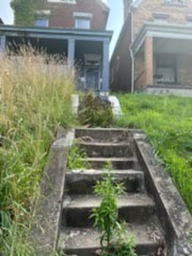 Building Photo - FOR SALE ONLY - Home For Sale Fixer upper