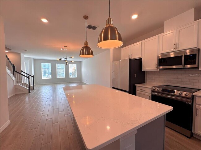 Building Photo - 2962 Voyager Ave