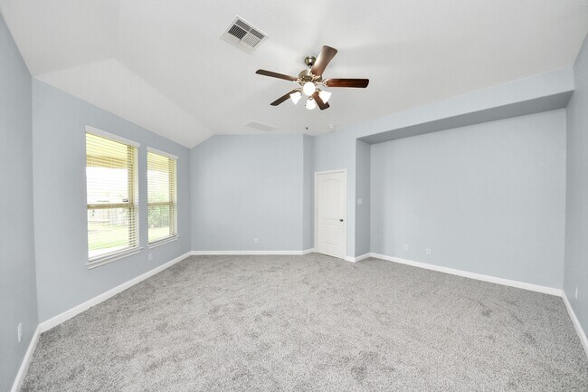 Building Photo - 19046 Sweet Springs Ln
