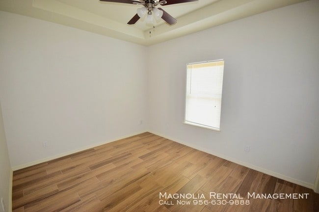 Building Photo - Sprague Landing