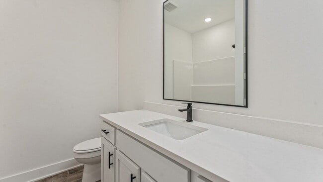 Building Photo - 123 N Banner Ave