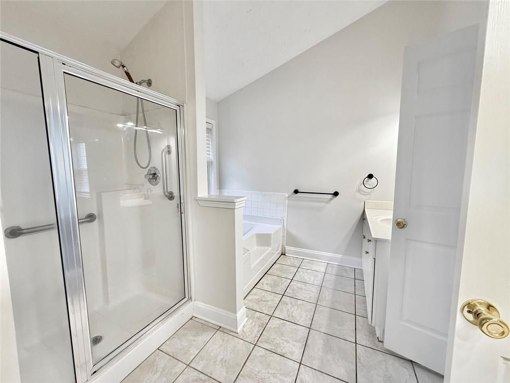 Building Photo - 1070 Rafington Dr