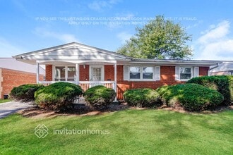 Building Photo - 10024 Mulberry Ave
