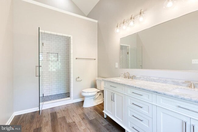 Building Photo - 1248 Generals Hwy