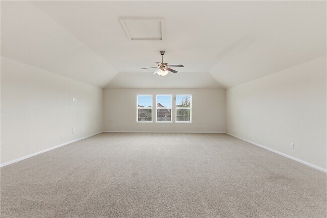 Building Photo - 3418 Delta Dr