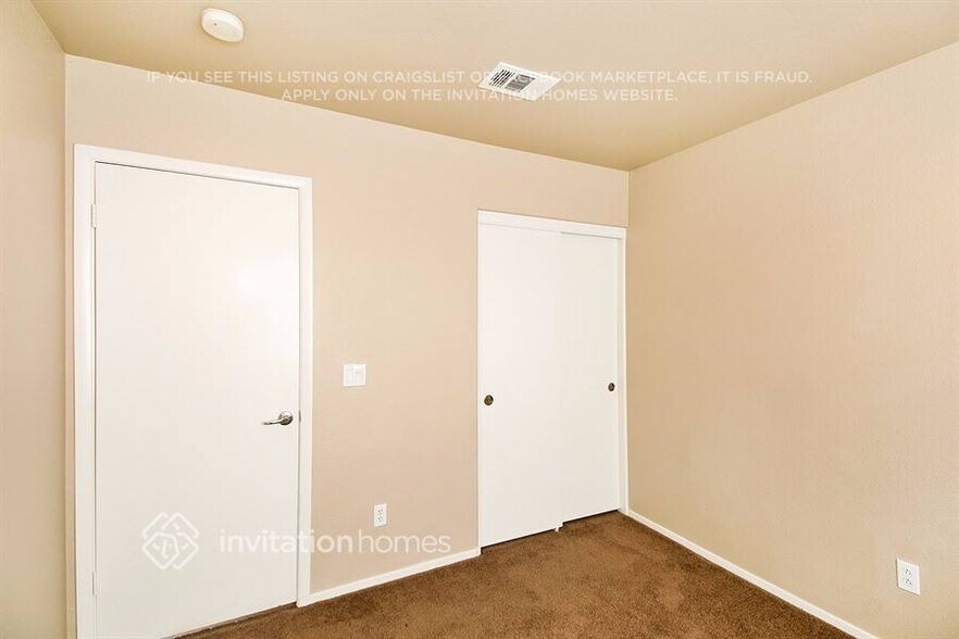 Building Photo - 7285 Golden Star Ave