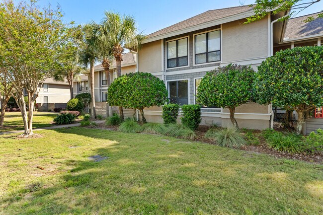 Building Photo - 814 Harbour Point Dr