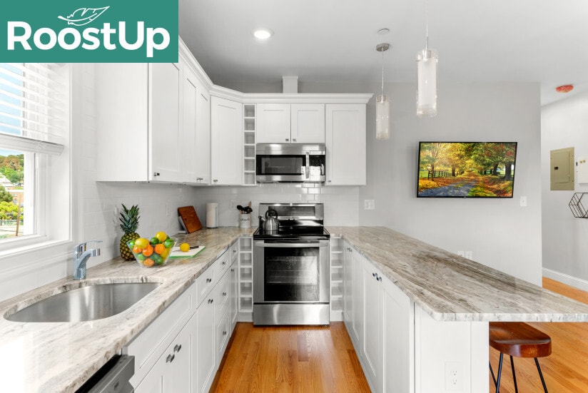 Building Photo - Furnished Bedroom with Private Bath in East Boston