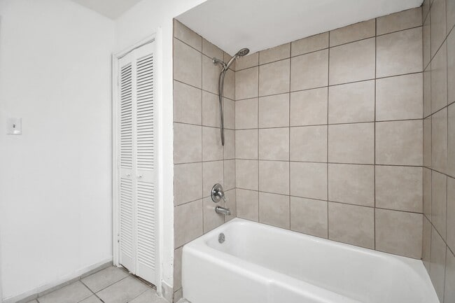 Building Photo - 8534 Fillmore St