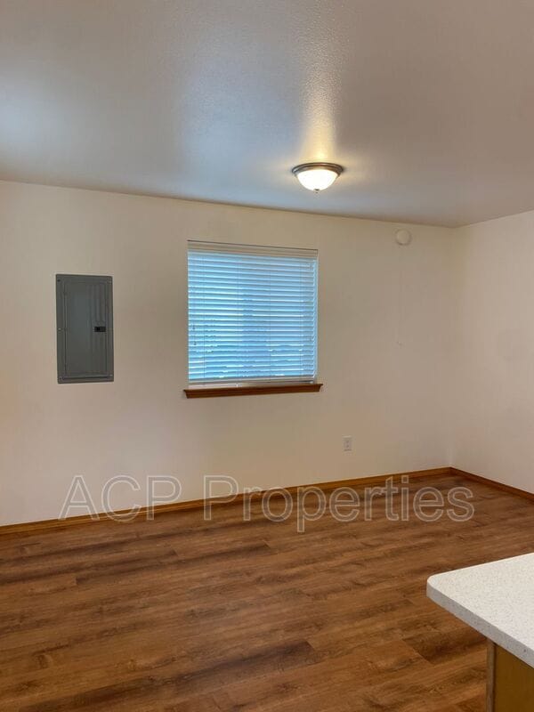 Building Photo - 5895 Cedar St
