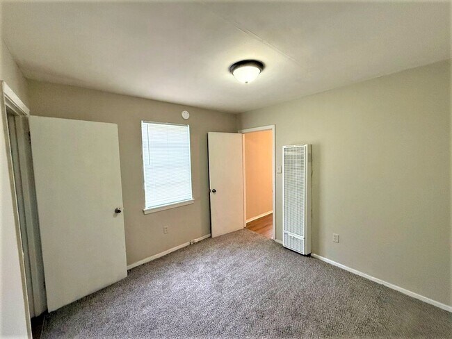 Building Photo - 489/491 Boston