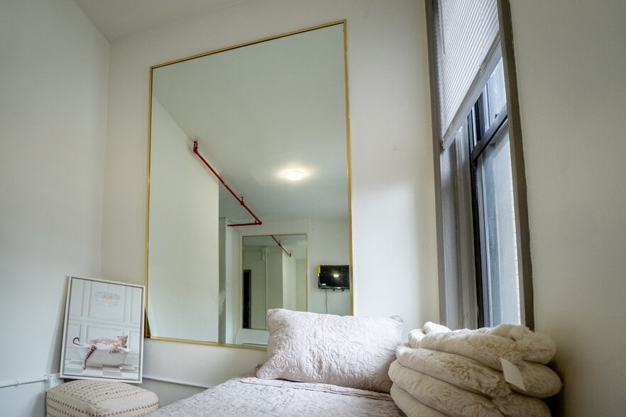 Building Photo - Harlem Place 1