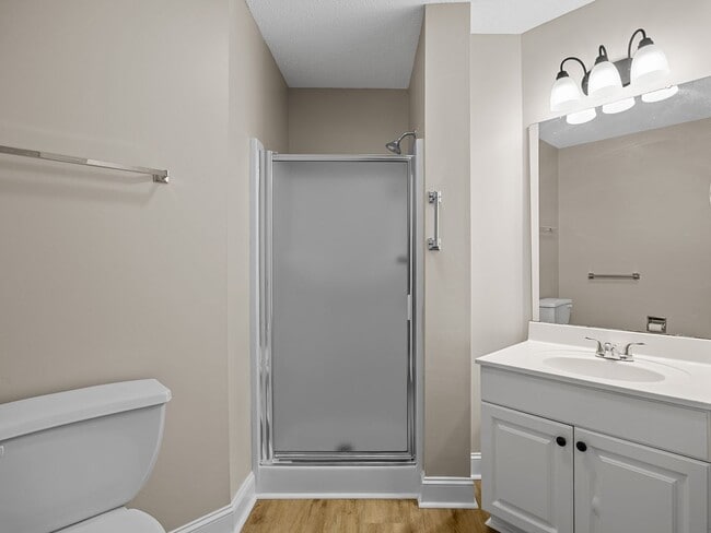 Building Photo - Newly Renovated 2BR, 2 BA Townhome in Greer SC