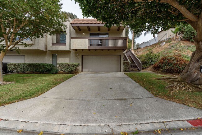 Building Photo - Spacious SDSU Townhome For Rent!
